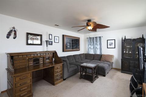 1383 Somermont Dr, El Cajon, CA 92021 photo 5