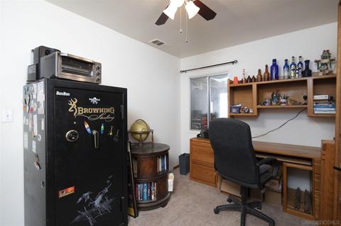 1383 Somermont Dr, El Cajon, CA 92021 photo 17