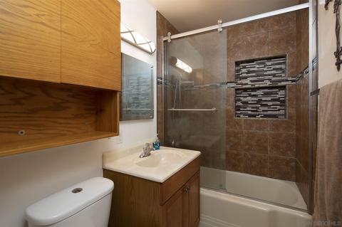 1383 Somermont Dr, El Cajon, CA 92021 photo 18