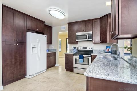 1433 Darwin Dr, Oceanside, CA 92056 photo 8