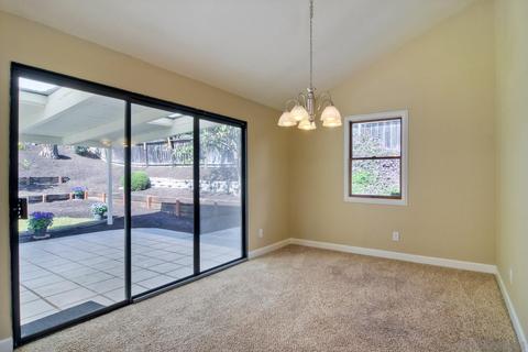 1433 Darwin Dr, Oceanside, CA 92056 photo 5