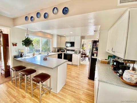 4332 Macronald Dr, La Mesa, CA 91941 photo 7