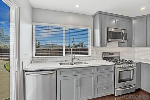10937 Magna Ln, Lakeside, CA 92040 photo 5