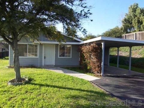 1393 Mclane Ln, Escondido, CA 92026 photo 2