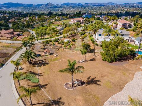 2723 Glenview Way, Escondido, CA 92025 photo 32