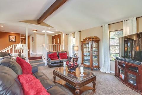 4296 Camino Alegre, La Mesa, CA 91941 photo 9