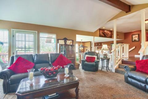 4296 Camino Alegre, La Mesa, CA 91941 photo 8