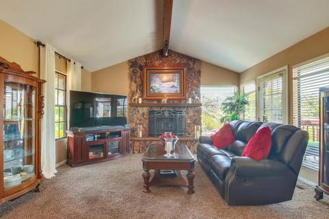 4296 Camino Alegre, La Mesa, CA 91941 photo 6