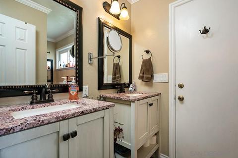11 E Whitney St, Chula Vista, CA 91910 photo 2