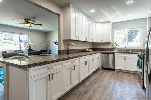 4070 Corolyn Dr, La Mesa, CA 91941 photo 6