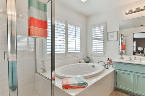 2049 Pointe Pkwy, Spring Valley, CA 91978 photo 15