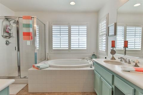 2049 Pointe Pkwy, Spring Valley, CA 91978 photo 16