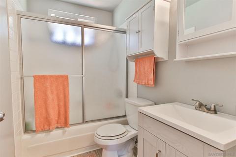 2502 Wanek Rd #B, Escondido, CA 92027 photo 11