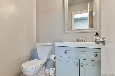 2502 Wanek Rd #B, Escondido, CA 92027 photo 12
