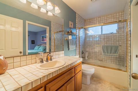 28233 Meadow Oak Ln, Escondido, CA 92026 photo 22