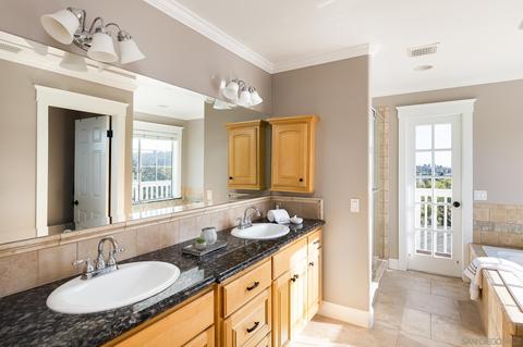 8704 Mariposa St, La Mesa, CA 91941 photo 18