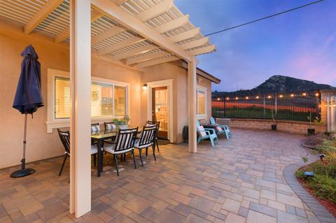 337 Dun Blazer, Fallbrook, CA 92028 photo 3