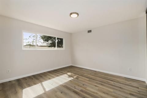561 Danny St, El Cajon, CA 92021 photo 14