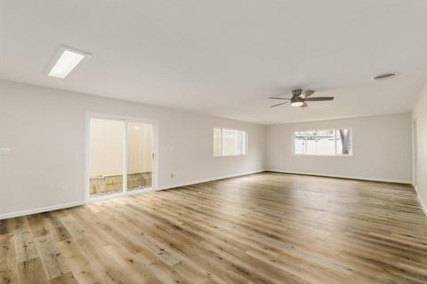 561 Danny St, El Cajon, CA 92021 photo 10