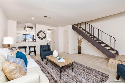 6917 Carnation Dr, Carlsbad, CA 92011 photo 5