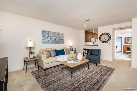 6917 Carnation Dr, Carlsbad, CA 92011 photo 4
