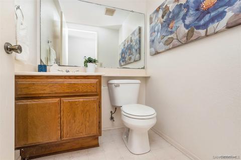 6917 Carnation Dr, Carlsbad, CA 92011 photo 25