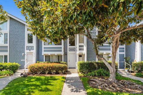 6917 Carnation Dr, Carlsbad, CA 92011 photo 3