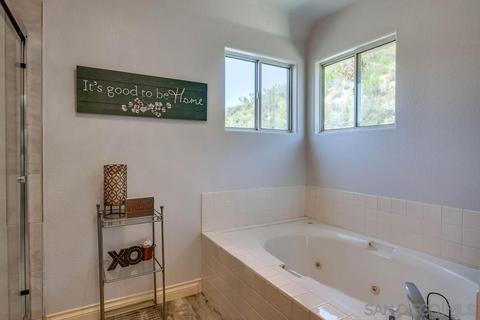 10025 Vista Parque, Lakeside, CA 92040 photo 27