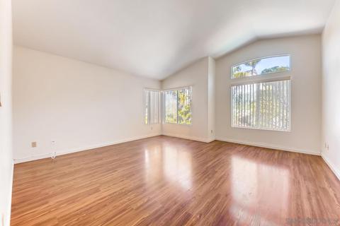 934 Gallery Dr, Oceanside, CA 92057 photo 17