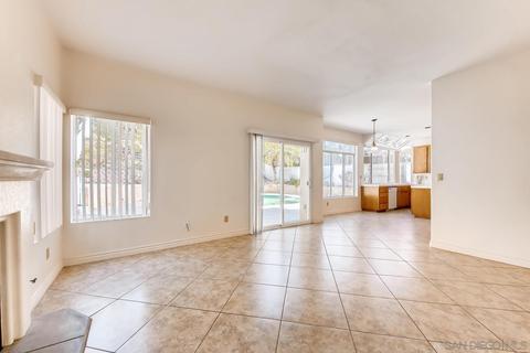 934 Gallery Dr, Oceanside, CA 92057 photo 14