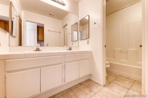 934 Gallery Dr, Oceanside, CA 92057 photo 23