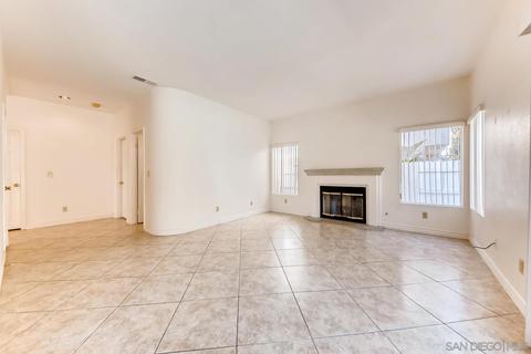 934 Gallery Dr, Oceanside, CA 92057 photo 13