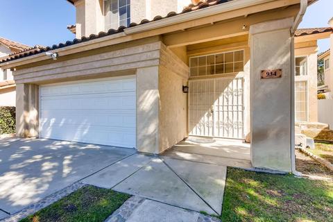 934 Gallery Dr, Oceanside, CA 92057 photo 3