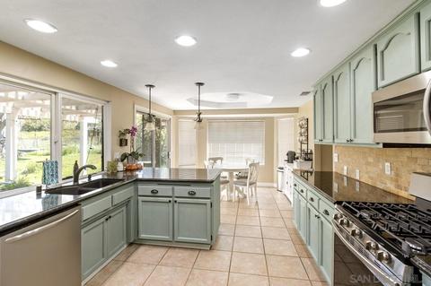 15645 Cathedral Way, Ramona, CA 92065 photo 9