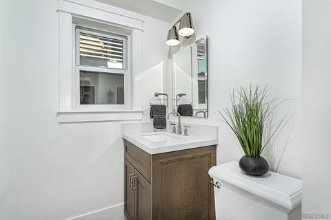 554 G Ave, Coronado, CA 92118 photo 17