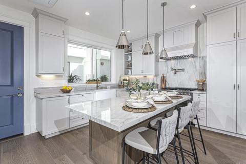 554 G Ave, Coronado, CA 92118 photo 5