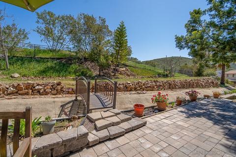 10809 Hobble Ln, Spring Valley, CA 91978 photo 36