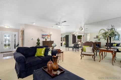 10809 Hobble Ln, Spring Valley, CA 91978 photo 7