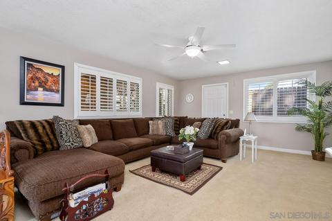 10809 Hobble Ln, Spring Valley, CA 91978 photo 14