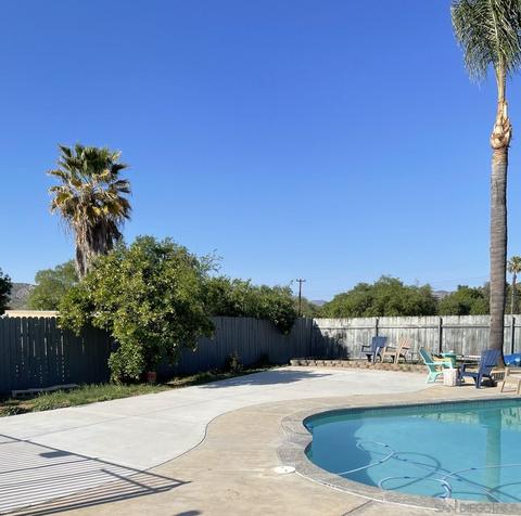 9219 Shadow Hill Rd, Santee, CA 92071 photo 2