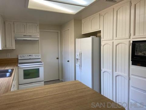 626 Hunter St, Ramona, CA 92065 photo 4