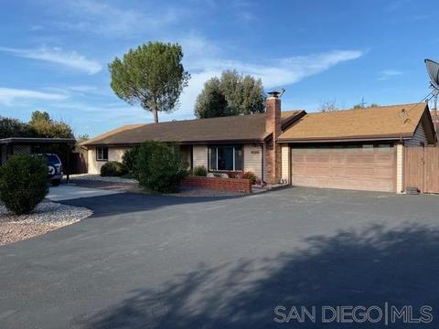 626 Hunter St, Ramona, CA 92065 photo 1