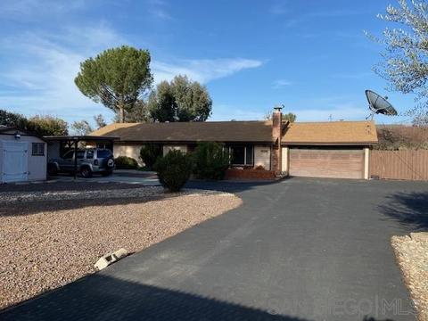 626 Hunter St, Ramona, CA 92065 photo 2
