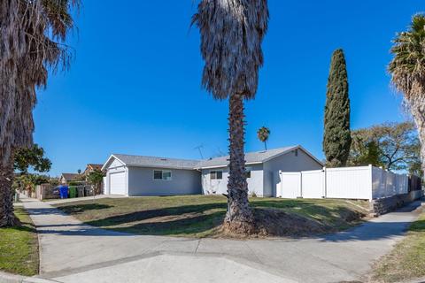 723 Flora Dr, Oceanside, CA 92057 photo 4
