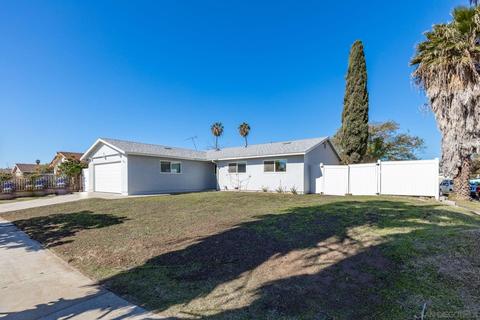 723 Flora Dr, Oceanside, CA 92057 photo 3