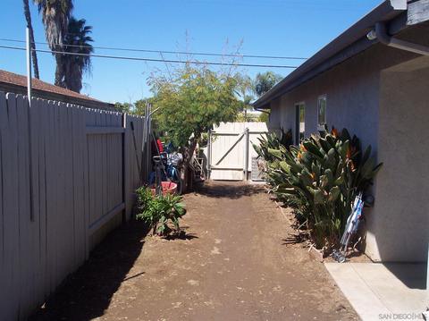 685 E Lexington Ave, El Cajon, CA 92020 photo 4