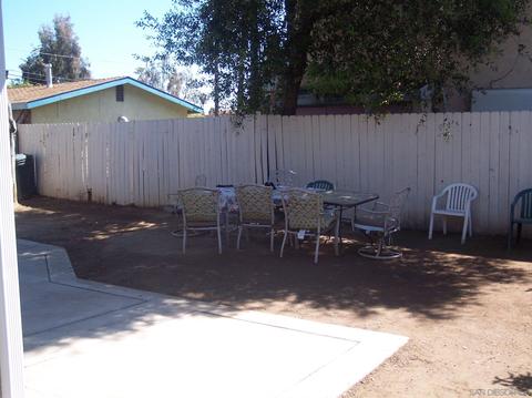 685 E Lexington Ave, El Cajon, CA 92020 photo 3