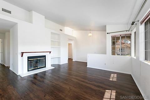 2177 Luz Way, Oceanside, CA 92056 photo 2