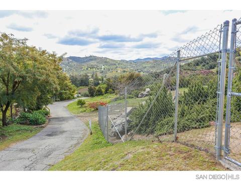 12852 Anthony Ln, Valley Center, CA 92082 photo 6