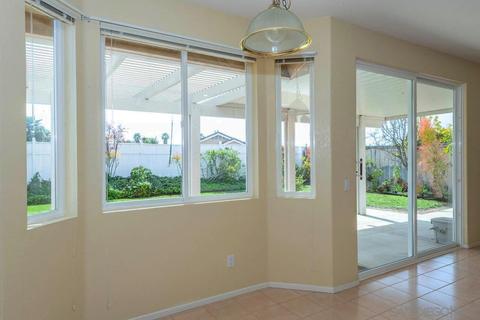 5797 Dartmoor Cir, Oceanside, CA 92057 photo 16